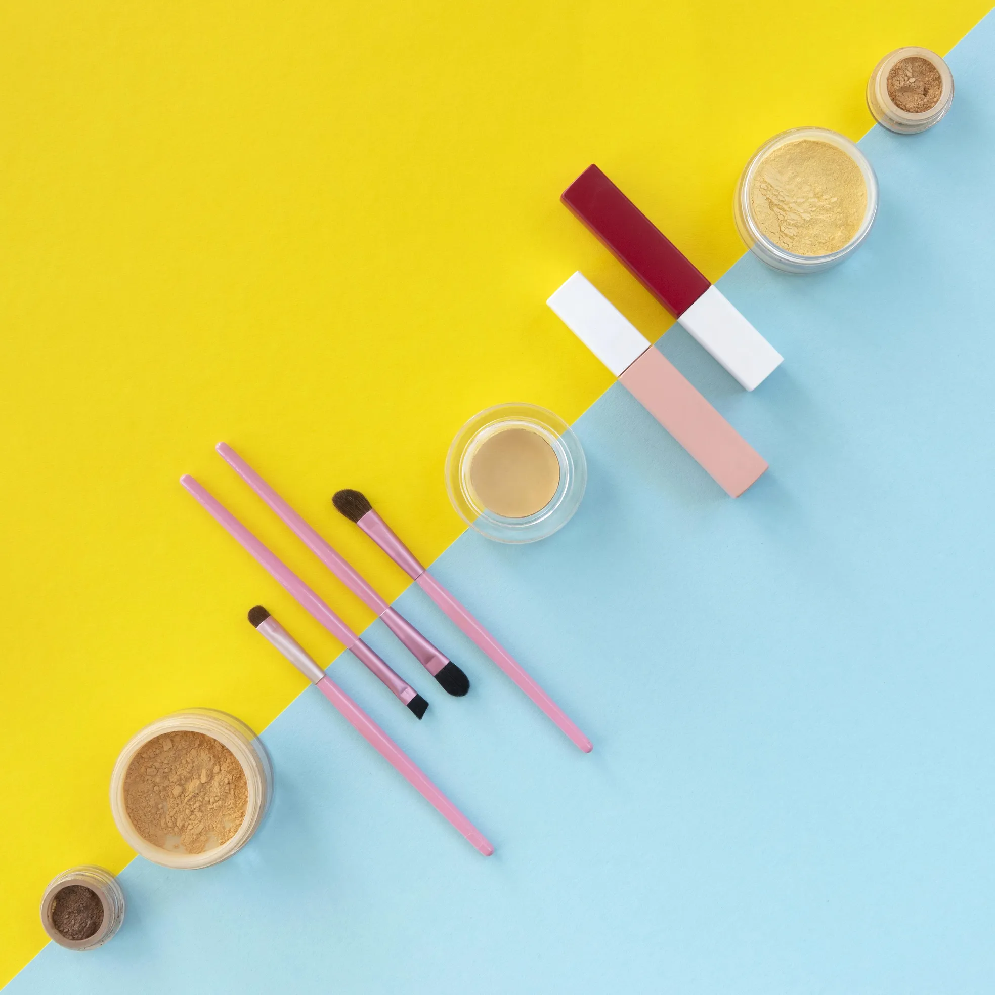 Brushes & powders — original